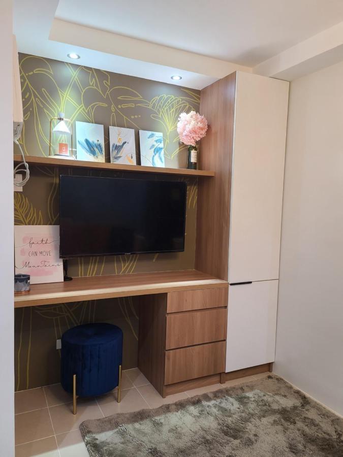 Plumera Condo Near Mactan Airport Studio With Balcony Bankal Exterior photo